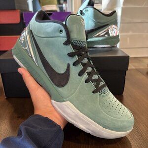 Nike Zoom Kobe 4 Protro
